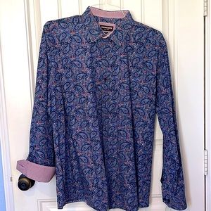 Johnston & Murphy tailored fit long sleeve button down dress shirt. EUC